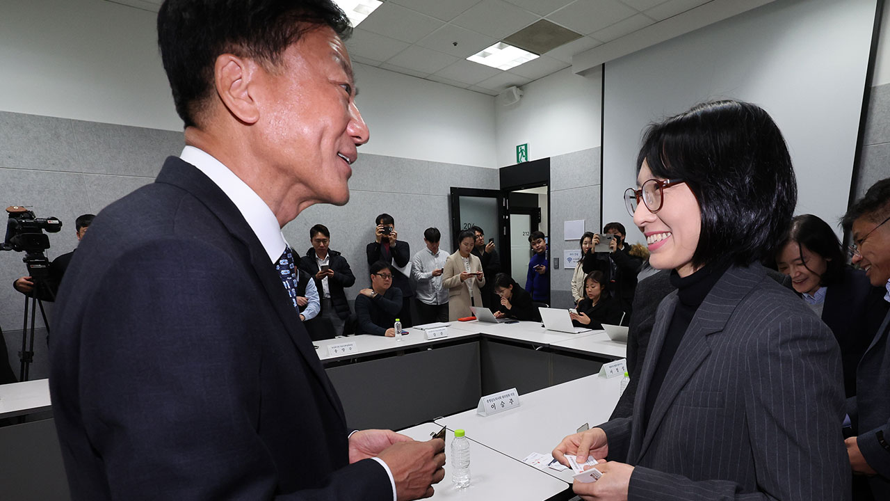 정부-의사협회, '의대 증원' 입장차 여전‥의협 "증원 강행 시 투쟁"