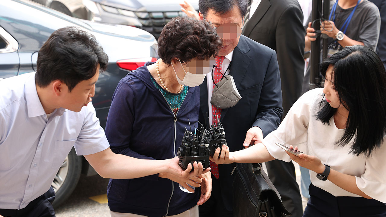 대통령 장모 최은순 잔고증명 위조 혐의 오늘 대법 판결