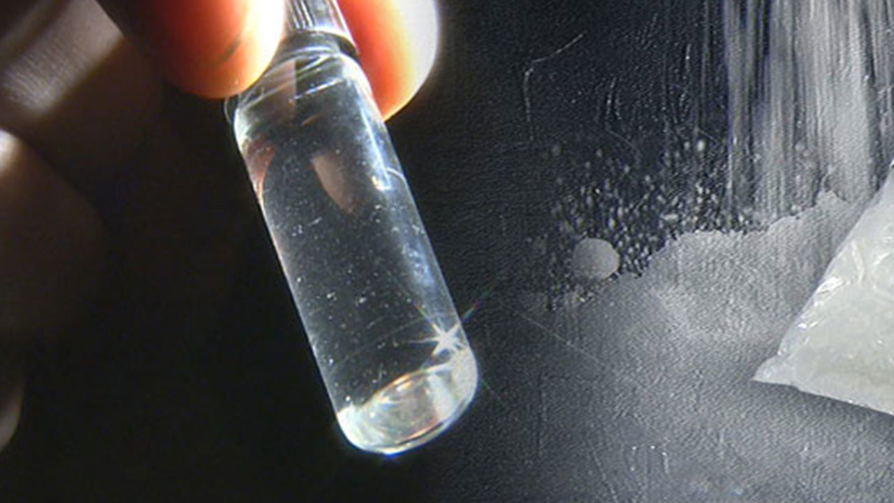 정부 "마약 처벌기준 강화‥미성년자에게 팔면 사형 구형"