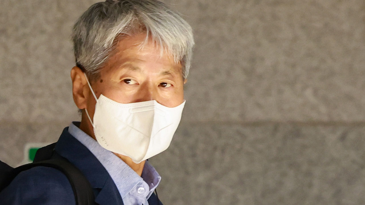 검찰, 김만배 허위인터뷰 의혹 신학림 측근 참고인 조사