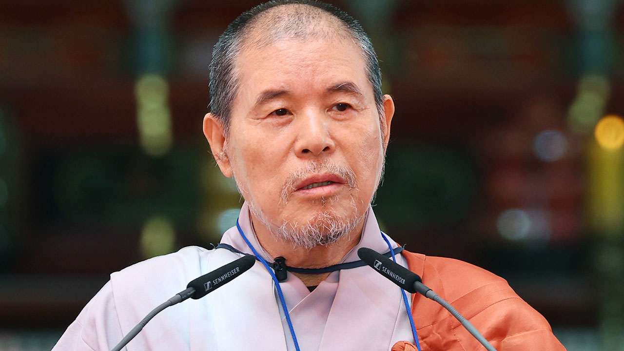 경기 안성 사찰서 불‥ 조계종 전 총무원장 '자승스님' 숨져