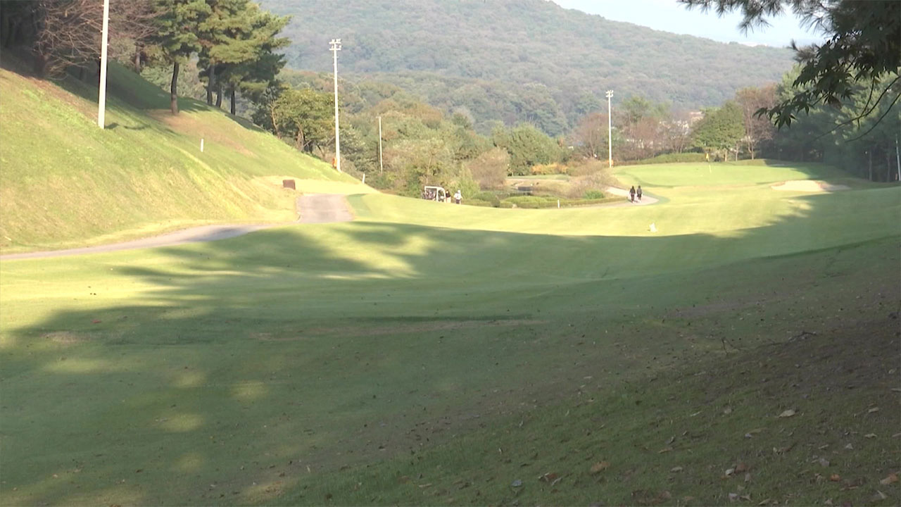 골프장 7곳에서 억대 금품 훔친 50대 구속