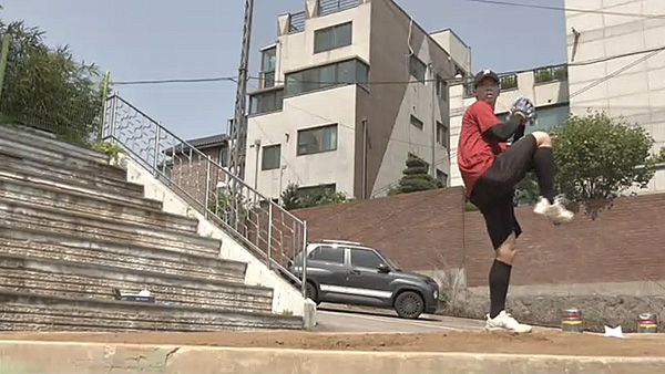 '왼손 150km' 황준서 "서현이 형한테 먼저 연락 왔어요"