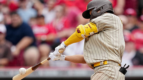 김하성, 신시내티전 시즌 10호포··2년 연속 MLB 두 자릿수 홈런 달성