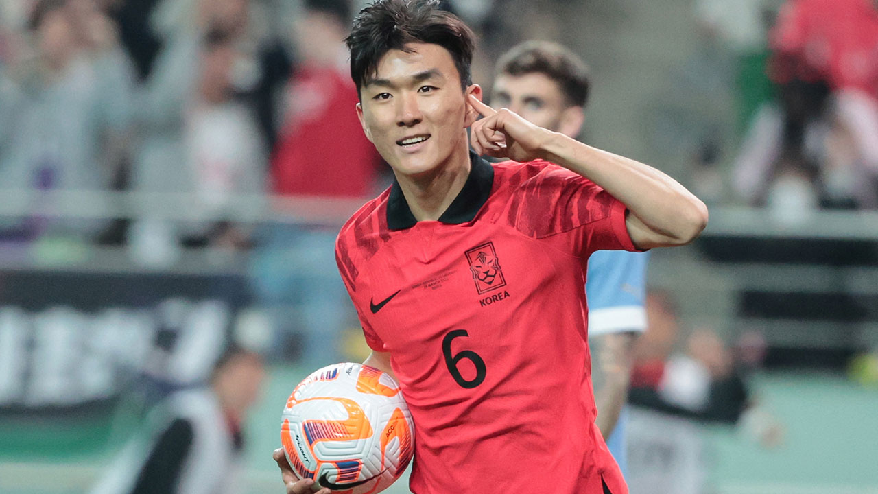 황인범, 세르비아 즈베즈다 이적··4년 계약·아적료 500만유로