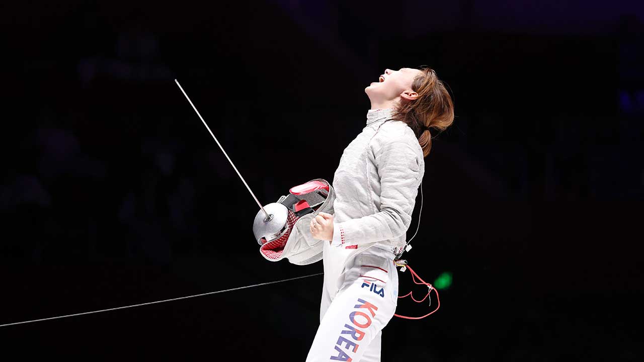 [아시안게임] '윤학길 딸' 윤지수, 펜싱 사브르 개인전 금메달