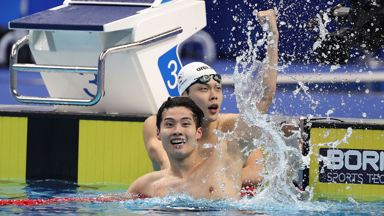 [아시안게임] 수영 황선우, 자유형 200m 대회·한국신 금메달‥이호준 동메달