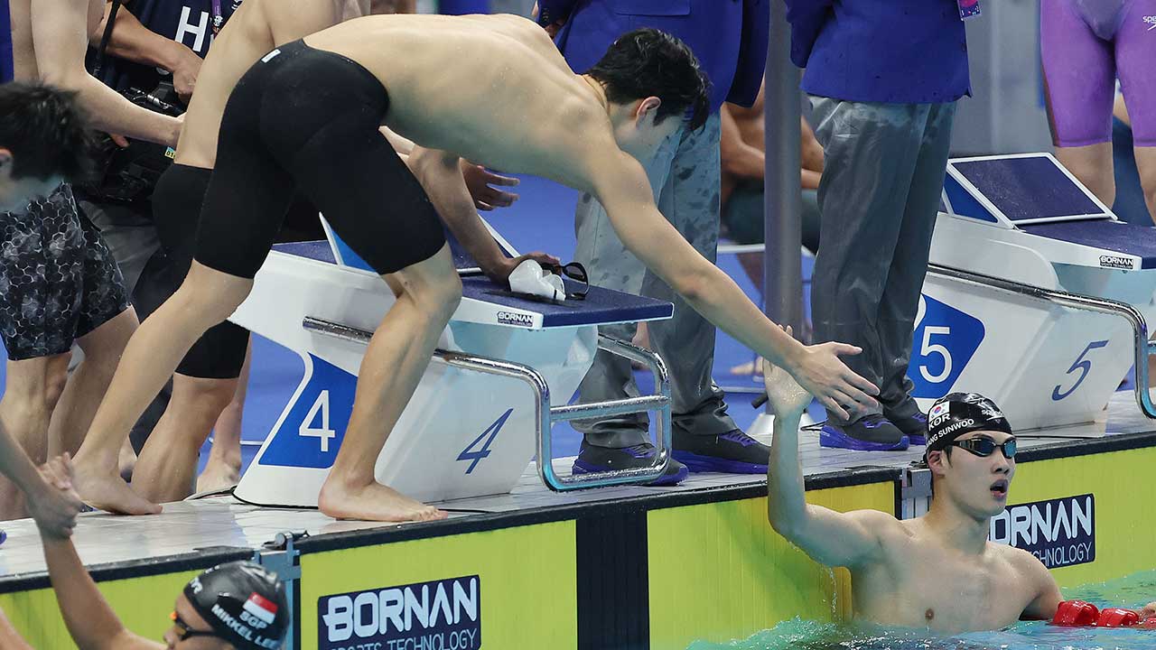 [아시안게임] 황선우, 마지막 경기서 6번째 메달‥남자 계영 400ｍ 2위