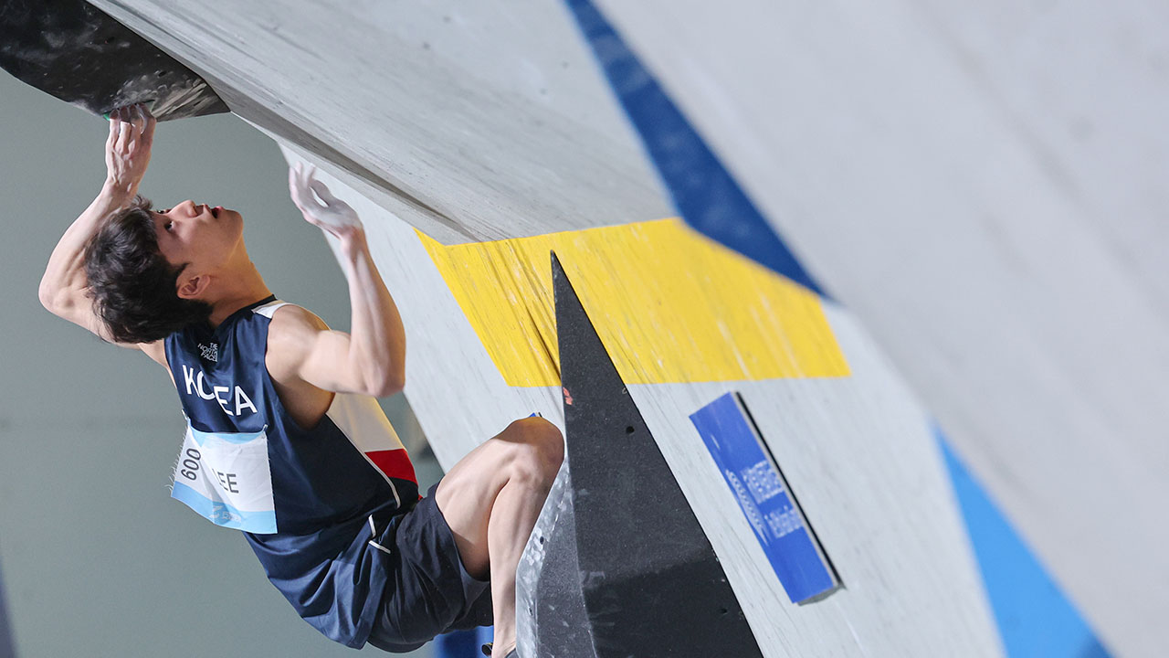 [아시안게임] 스포츠클라이밍 이도현, 남자 콤바인 은메달‥천종원 4위