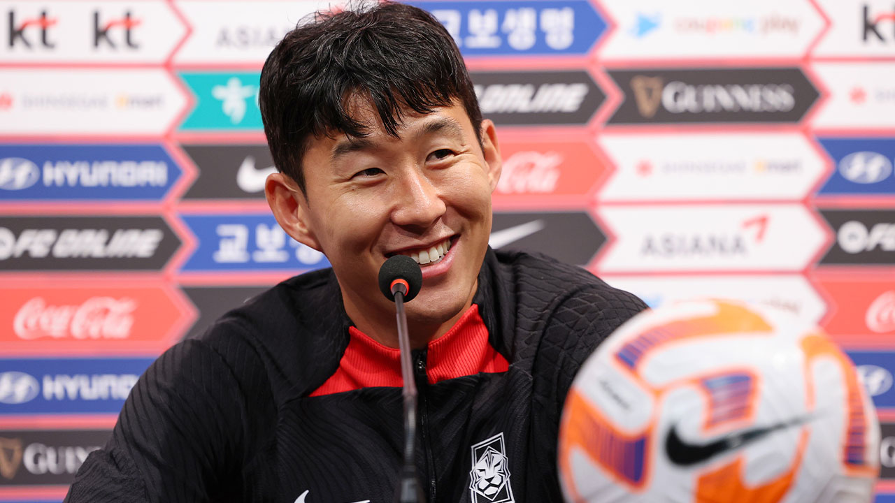 손흥민, 프리미어리그 9월 이달의 선수 선정‥통산 4번째