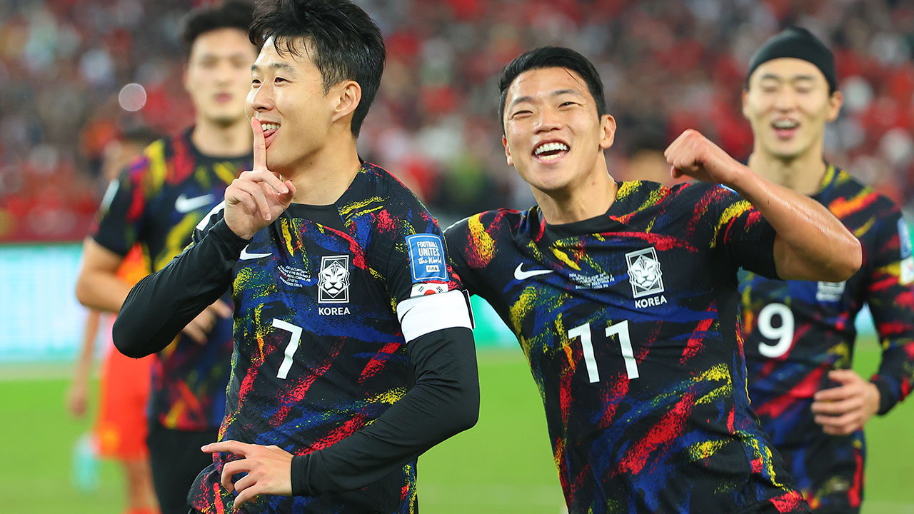 축구 대표팀, 월드컵 예선서 중국에 3-0 완승