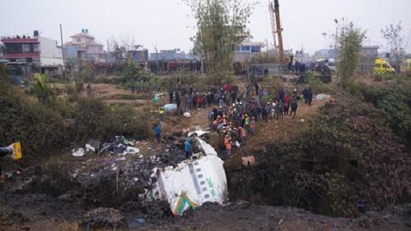 네팔 당국, 추락 여객기 실종자 1명 수색 종료…시신 71구 수습