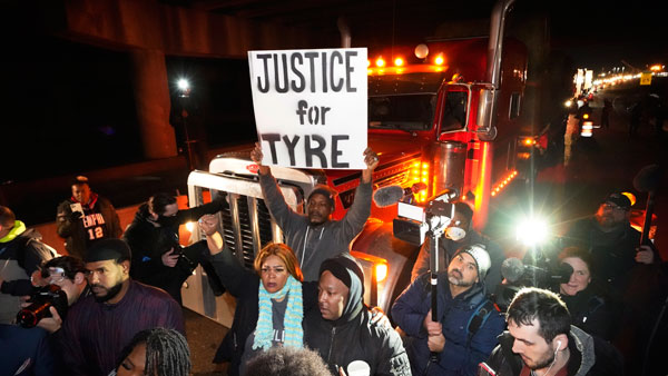 '경찰 몰매에 흑인 사망' 가해자에 백인 포함‥미국 당국 은폐 논란