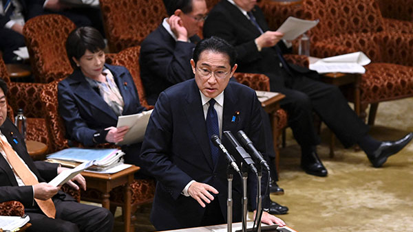 일본, 사상 최대 1천140조원 예산 확정‥방위비 26% 증가