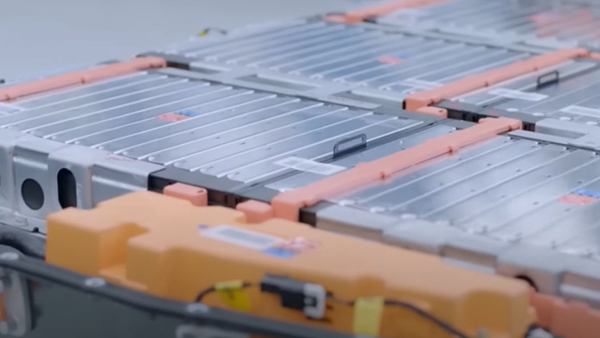 미국은 배터리 새판 짜는데‥포드·테슬라는 왜 중국과 손잡나?