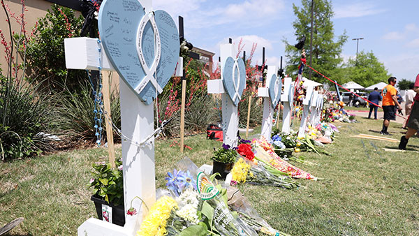 '미국 총기 참변' 한인 가족 안타까운 사연‥"아이 옷 바꾸려다"