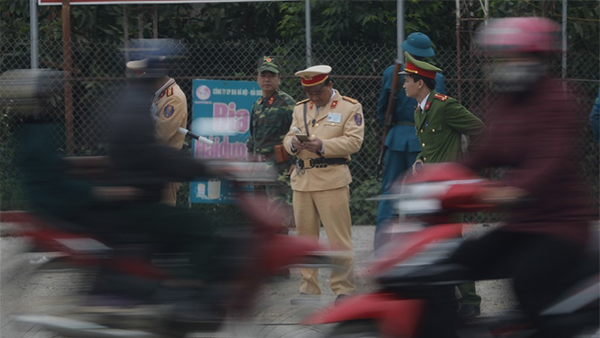 베트남 중부 공안 관청 총기 습격‥"민간인 등 여러 명 사망"