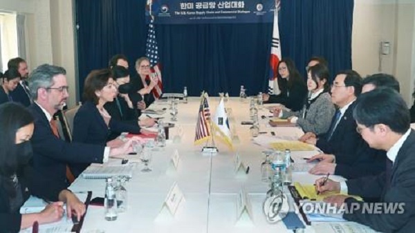 美, 韓기업 中공장 반도체장비 수출통제 유예 연장 방침 확인