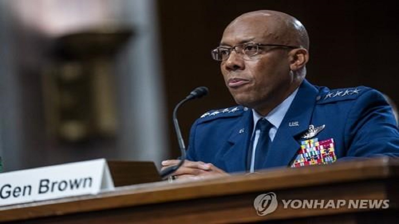 "전현직 미군, 中과 연계된 기업에 채용돼 중국 군인 양성"