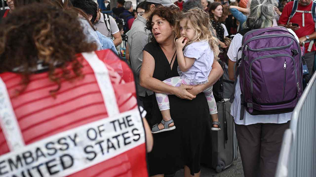 가자지구에 친척 갇힌 미국인들, 미 정부 상대 줄소송