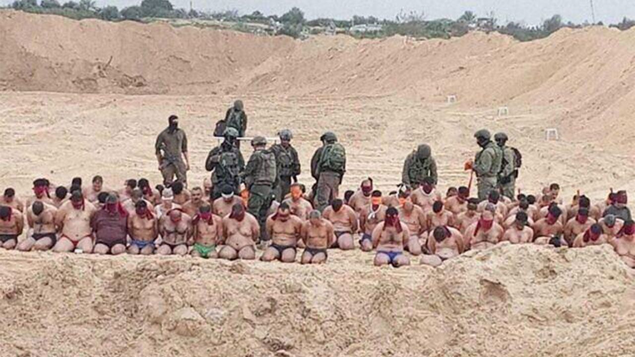 투항한 하마스 대원?‥SNS에 속옷차림 체포된 남성들 영상