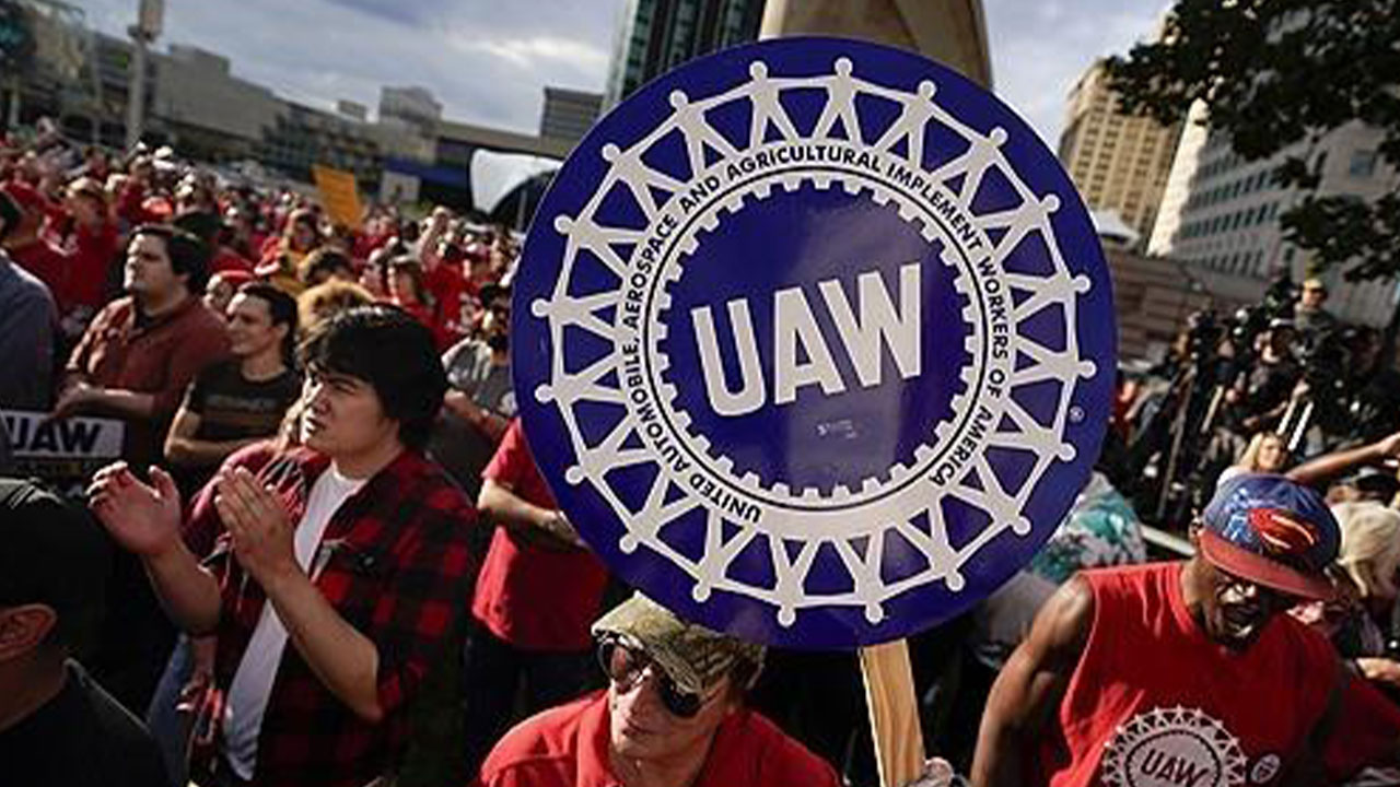전미자동차노조, 현대차 등 노동당국에 신고‥"노조결성 방해"