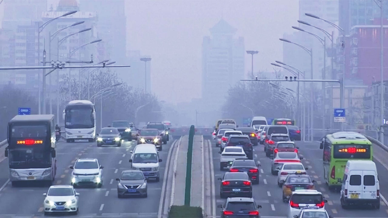 중국 '대기오염과의 전쟁' 10년 만에 공기질 다시 악화