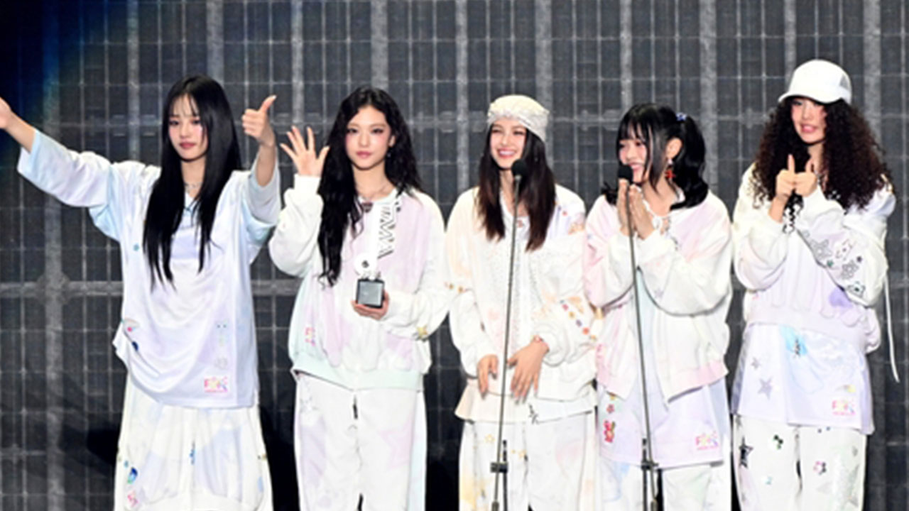 하이브-민희진 갈등 속 입 연 뉴진스 "민희진 대표님 사랑하고 감사" 