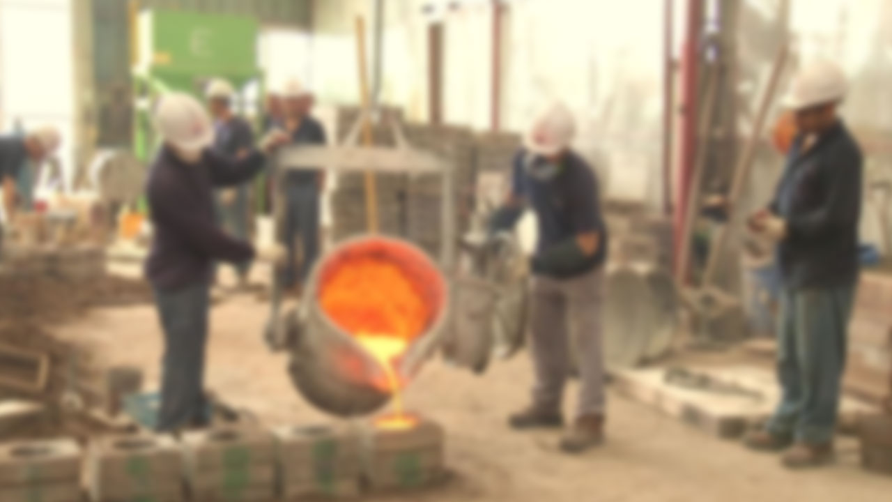 늙어가는 제조업‥노년층 취업자 60만 육박, 청년층 첫 추월