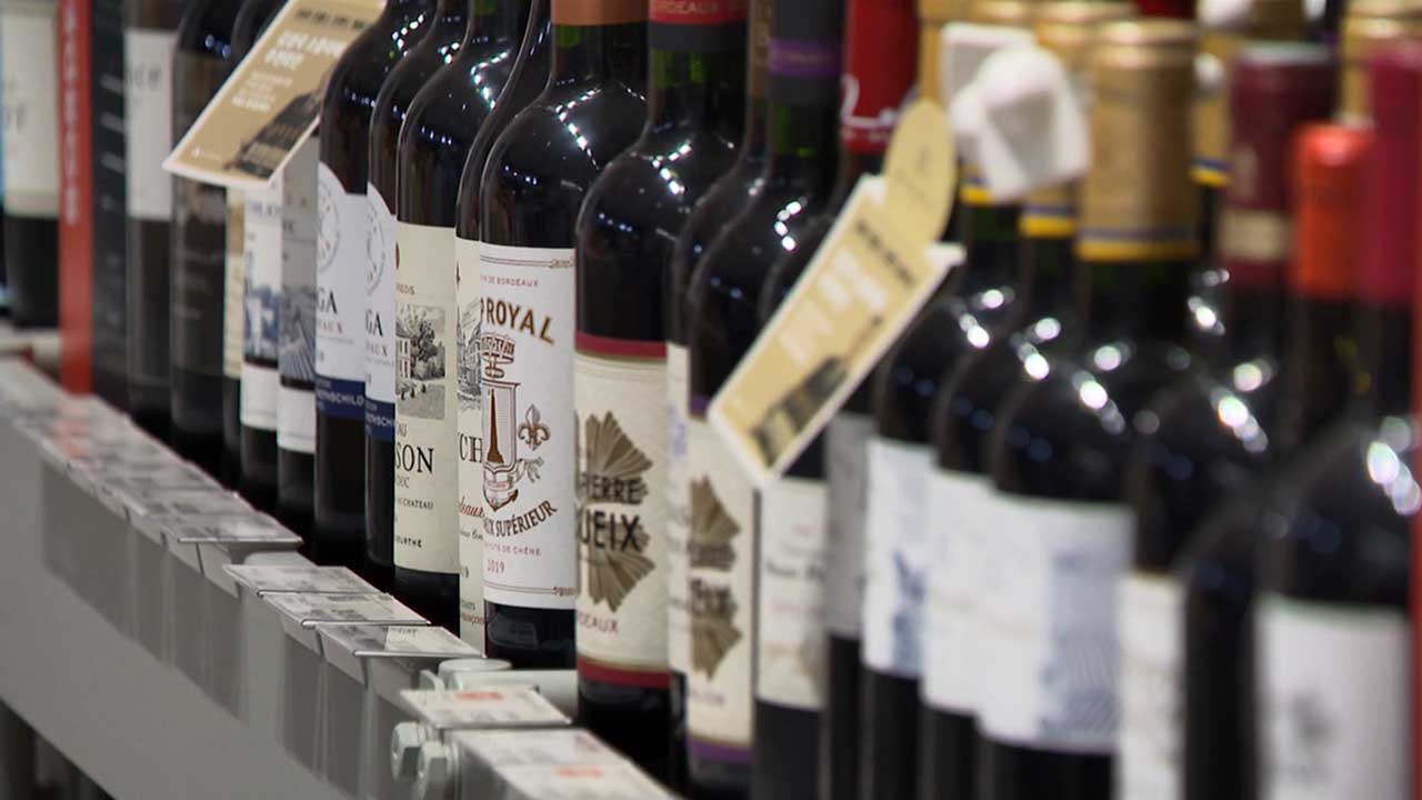 1병에 1천만 원 넘는 와인 '음료수'로 둔갑‥세관에 덜미