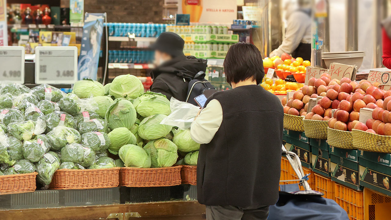 5월 소비자물가 2.7% 상승‥사과 80%↑·배 126%↑