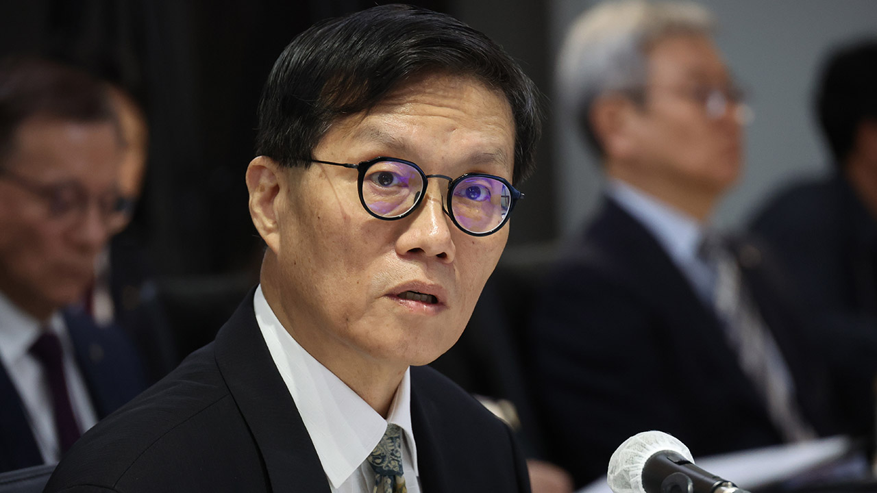 이창용 한은 바카라, 가계대출 정책 혼선에 "저도 일정 책임"