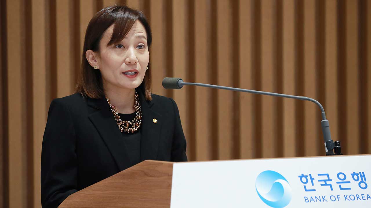 이수형 금통위원 "3분기 성장률 저조 놀라‥일시적 충격일듯"