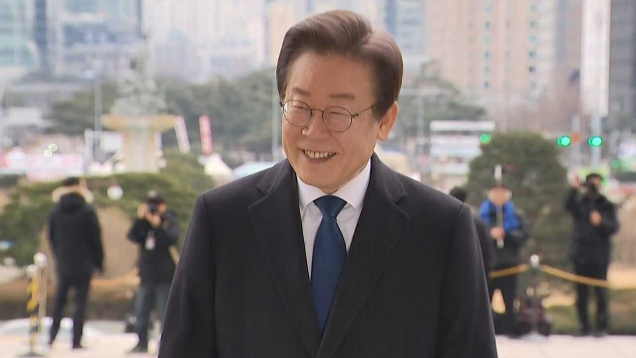 이재명, 보름 만에 복귀 "이번 바카라사이트 순위 권력 심판‥비정상의 나라로 후퇴"