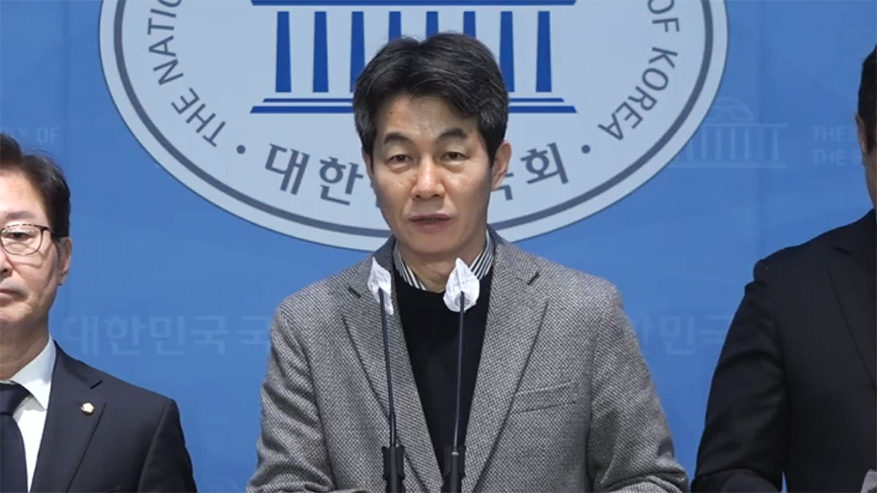 문재인 정부 출신 바카라 전략 "文 전 사위 압수수색, 무도한 정치보복"