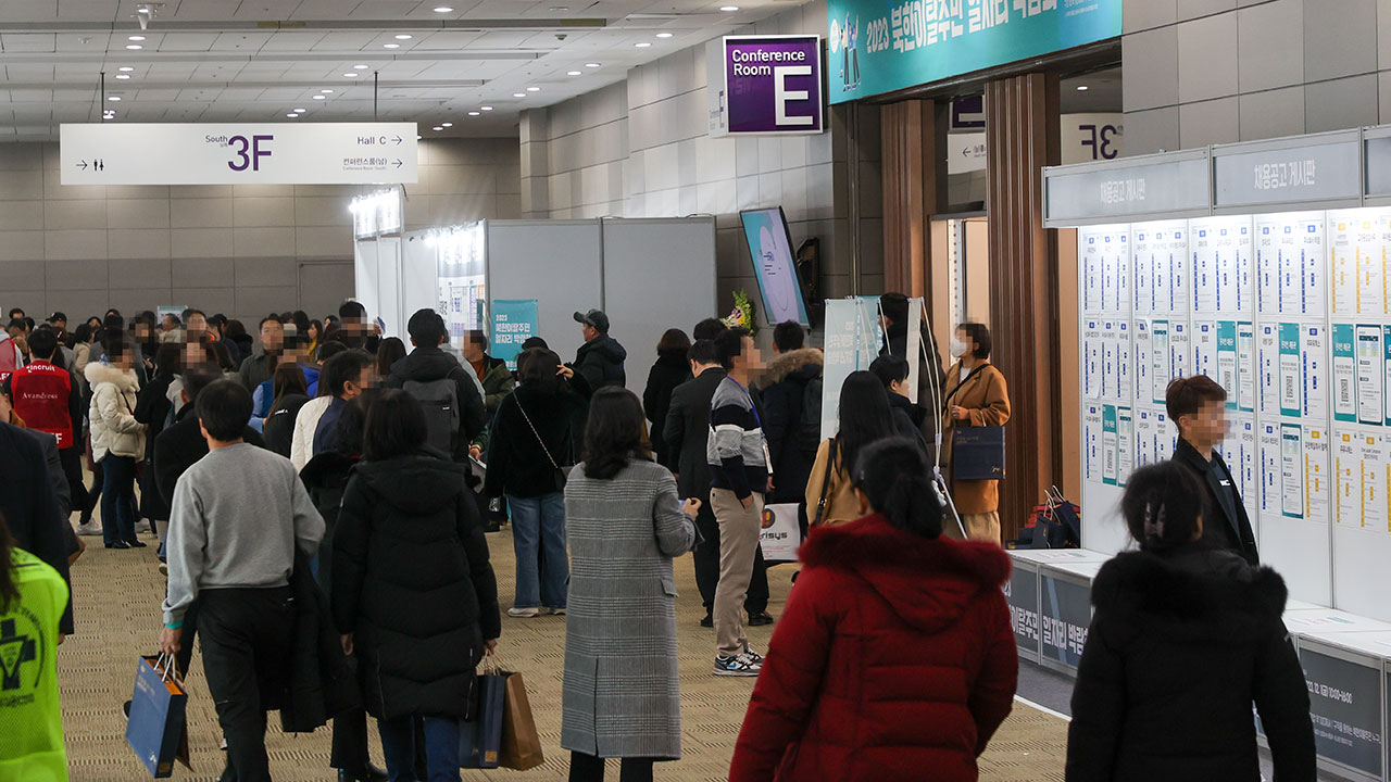 '식량난'보다 "북한 체제가 싫어서"‥엘리트층·2030세대 탈북 늘어