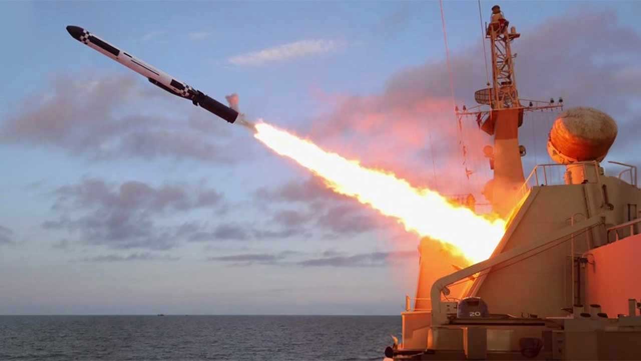 북한, 이틀 만에 서해상으로 순항미사일 여러 발 발사