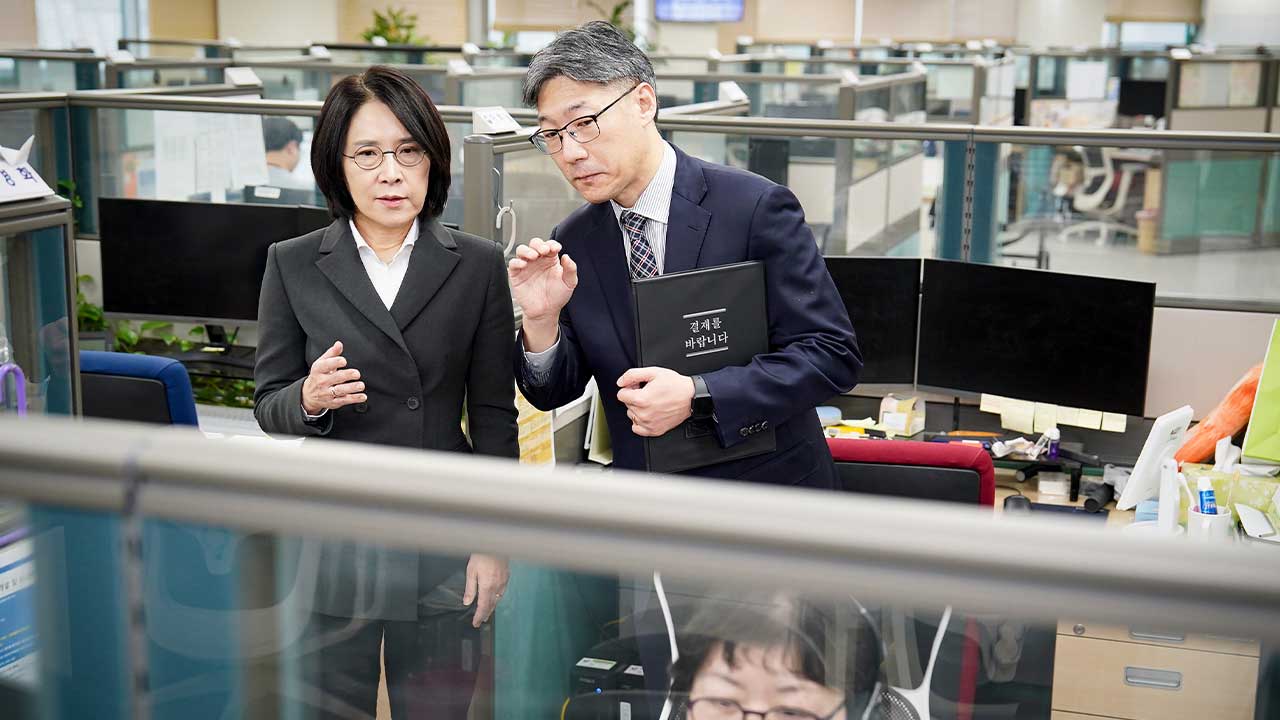 외교2차관 "영사콜센터는 외교부 얼굴"‥민원 응대 체계 점검