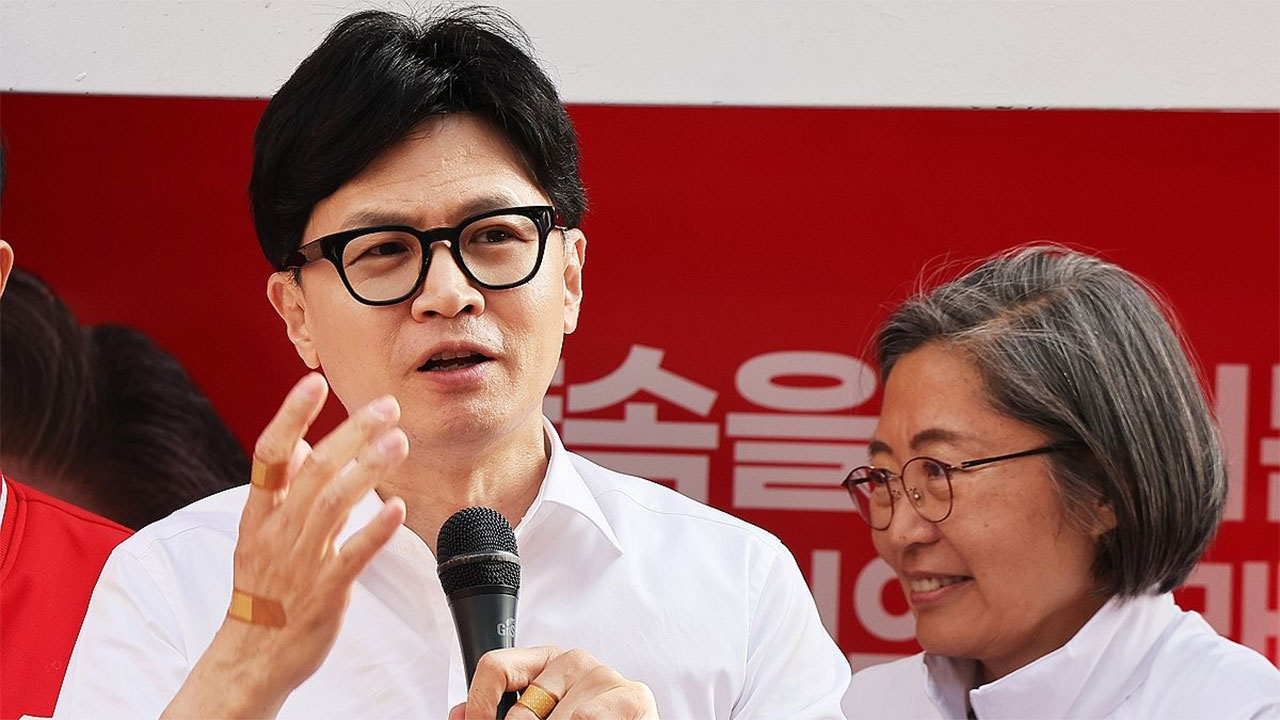 한동훈 "민주, 김준혁·양문석 밀어붙이려‥조국 사회주의 개헌 나서"