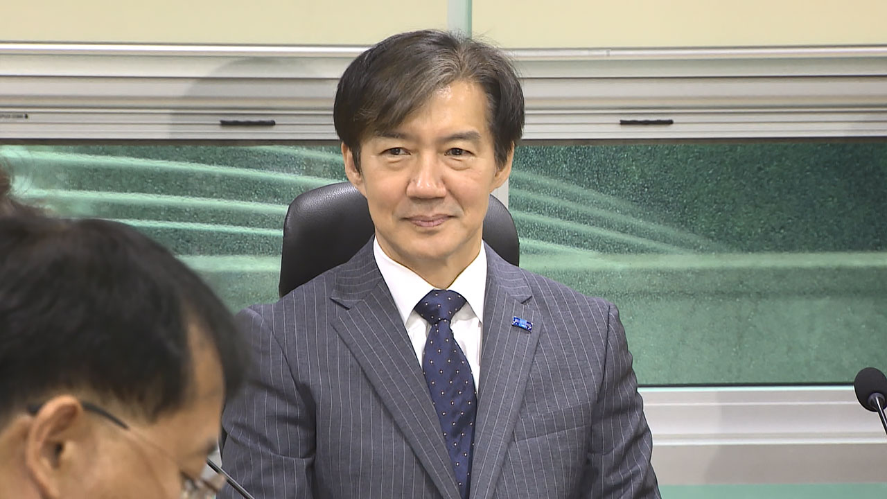 조국, 당선인들에게 "민주당보다 더 강하고 용감하게 윤 정권과 싸워야"