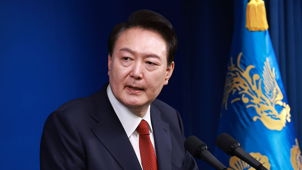 취임 2주년 윤 대통령 지지율 24민주화 이후 역대 대통령 중 최저치