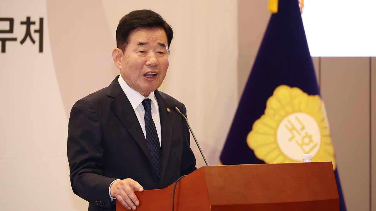 김진표, 초선들에 "진영 주장 반대하면 '수박'‥상대 존중해야"