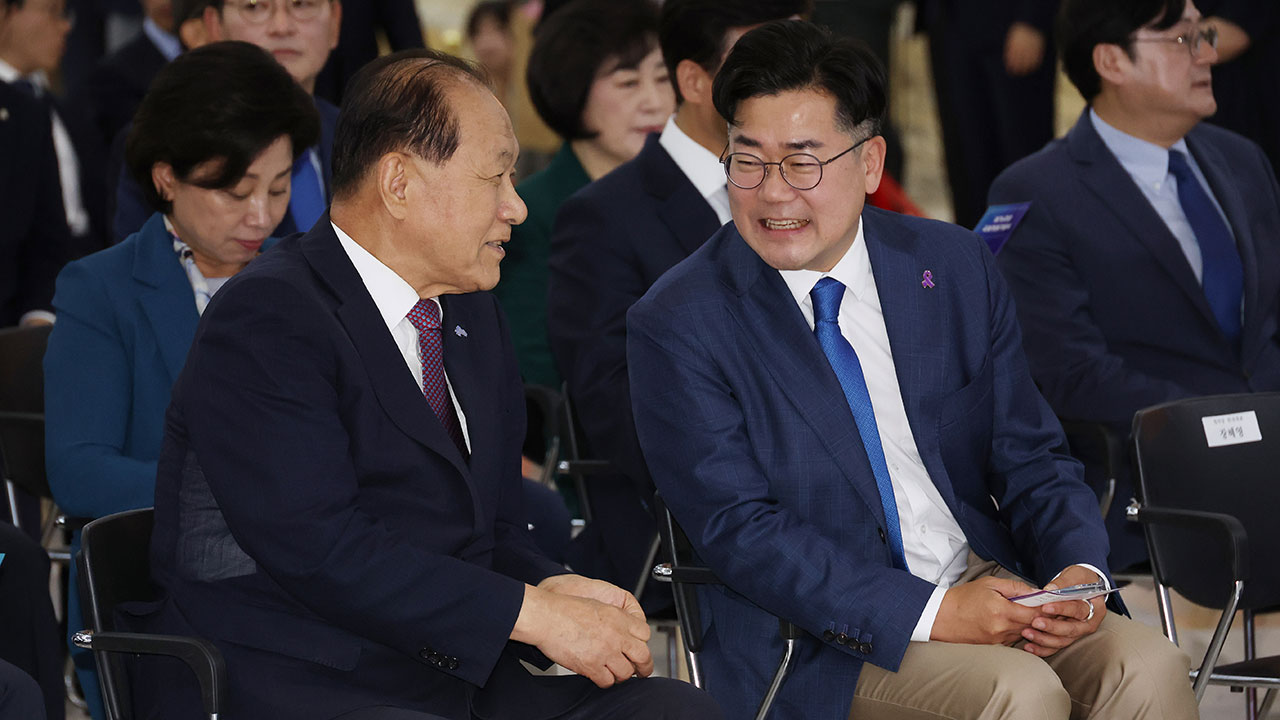 여야 지도부, 6·10 민주항쟁 기념식 참석