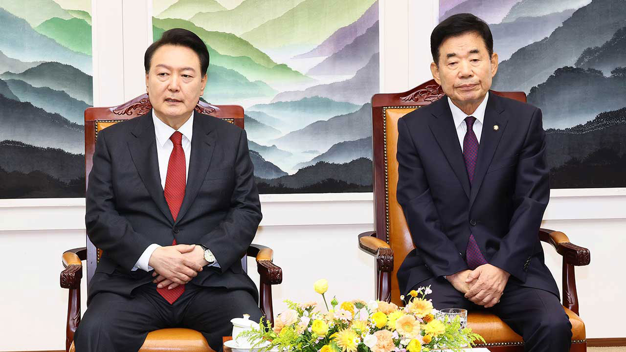 김진표 "대통령께 극단적 소수 의견 우려 전하려는 취지‥사회적 논란돼 유감"