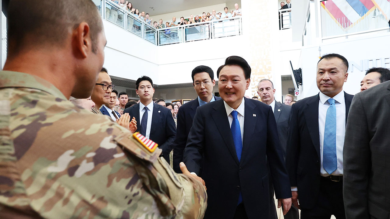 윤 대통령, 북한 향해 "세계평화 위협 무모한 세력‥가치공유국간 연대 필수"