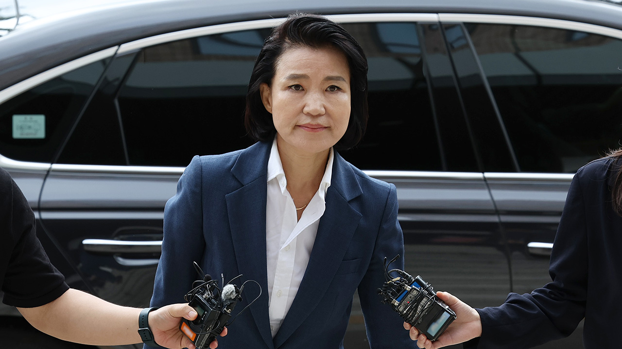 언론계·시민사회 "이진숙 역대 최악 공직자, 자진 사퇴해야"