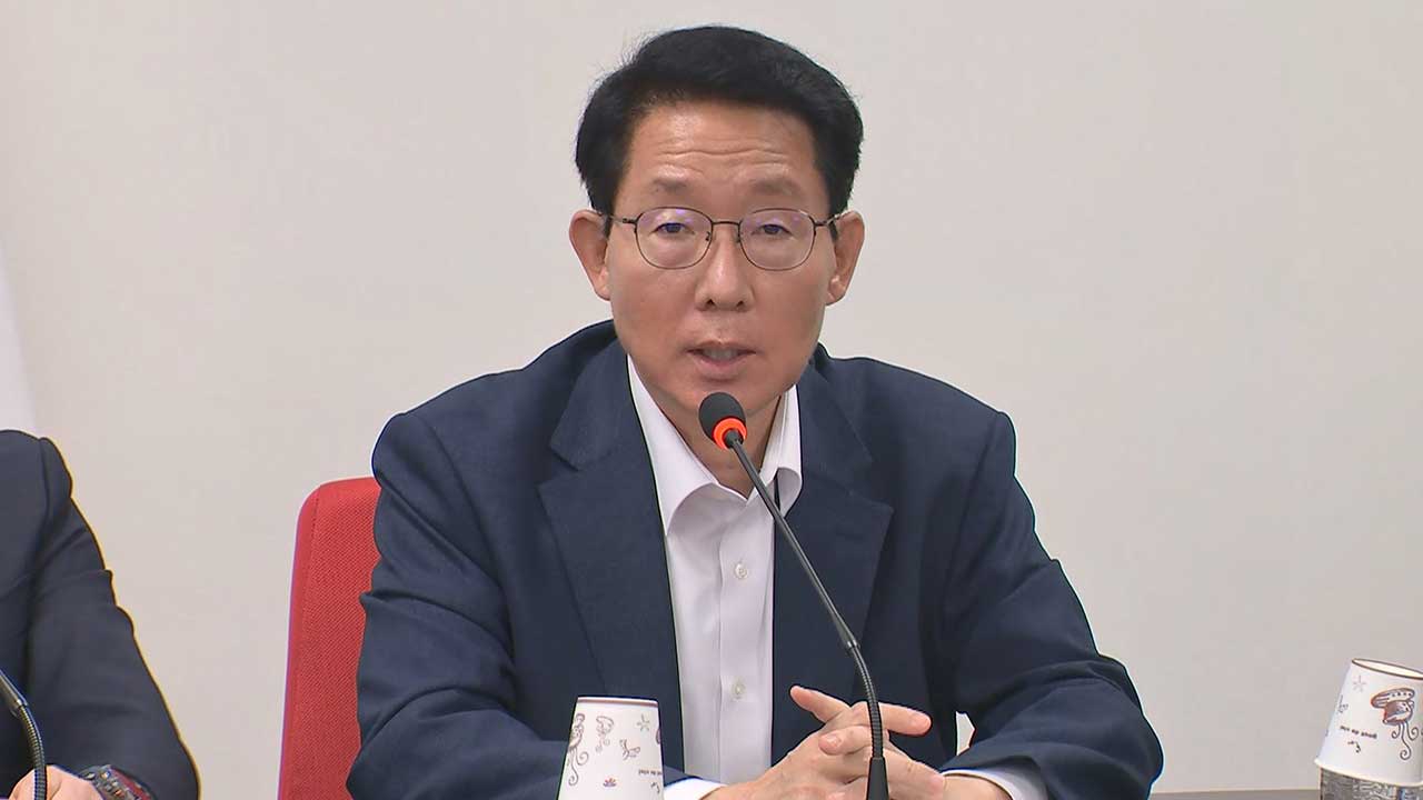 당정, '과충전 방지·배터리 이력 관리' 전기차 안전대책 이번 달 중 발표