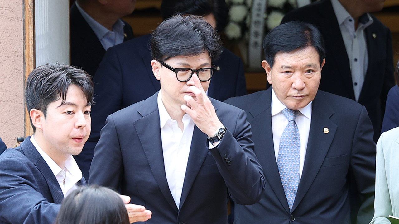 한동훈, 취임 후 첫 'TK' 방문‥"박정희 덕분에 오늘의 대한민국 있다"