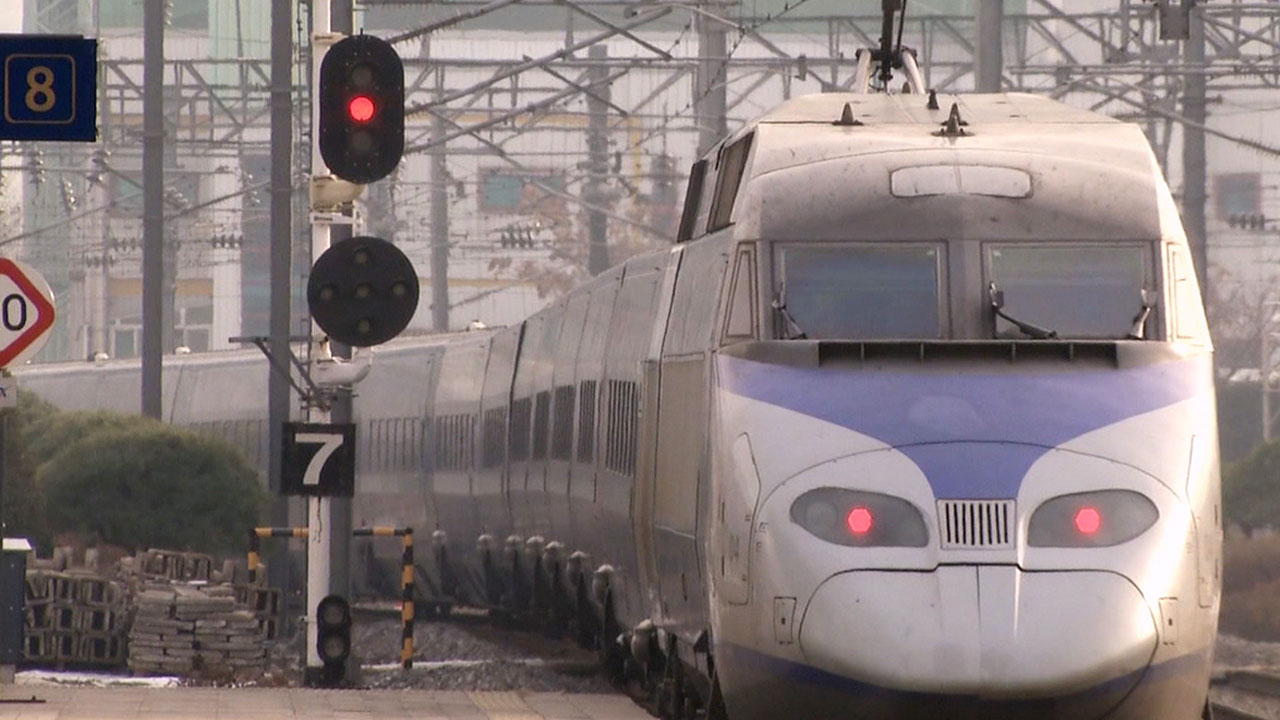 [단독] 추석 100만 명 철도 이동 앞두고 KTX '핵심부품' 재고는 구멍