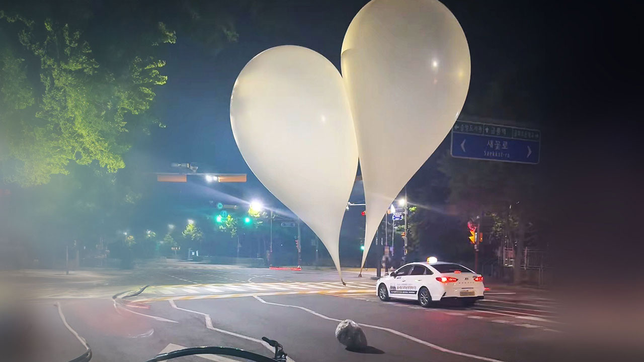 북, 쓰레기 풍선 160여개 또 살포‥서울 등 수도권에 30여개 떨어져